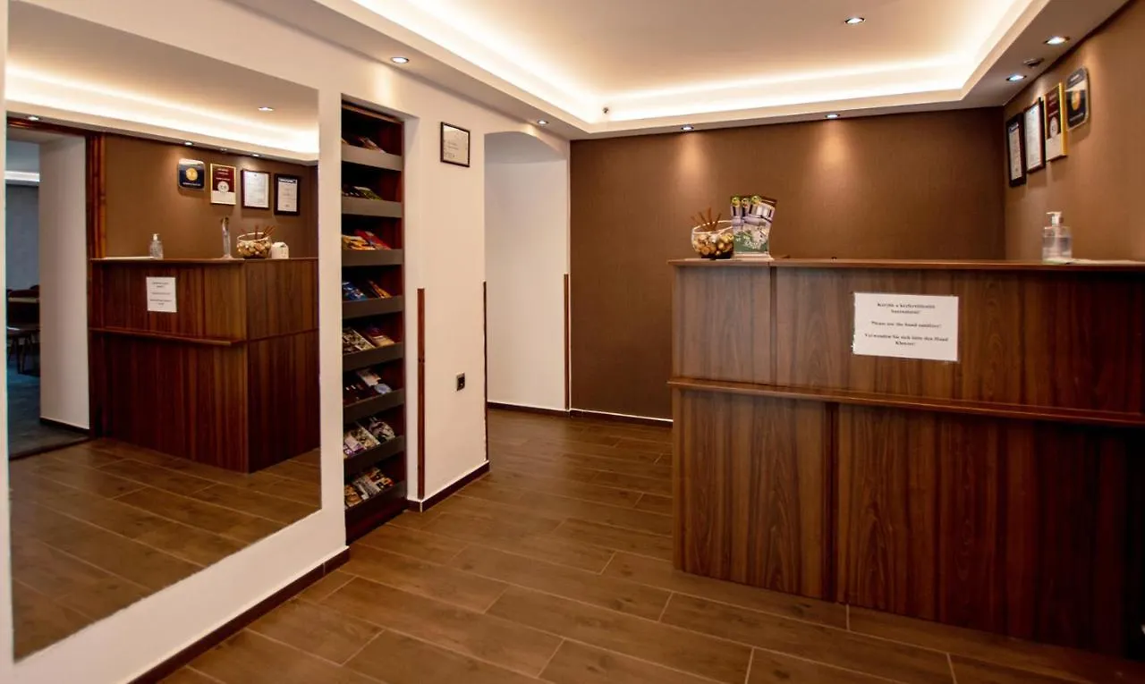 Bed & Breakfast Ven Diofa De Lux Panzio Bed and Breakfast Szeged