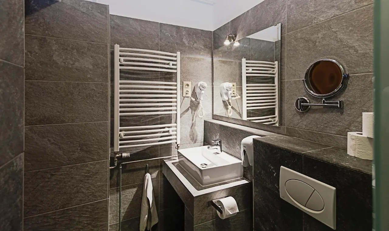 Ven Diofa De Lux Panzio Bed and Breakfast Szeged