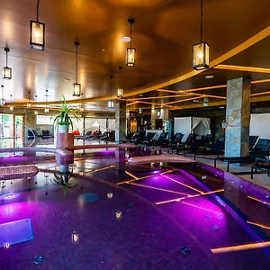 **** Hotell Allure Healthy & Ungern