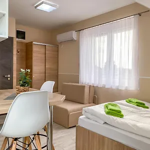 Hotel de apartamente Fasor Vendeghaz, Seghedin