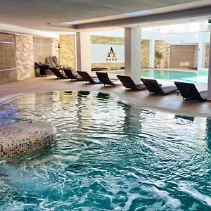 **** Hotell Atlantis Wellness & Conference Ungern