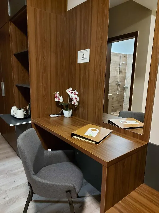 Ven Diofa De Lux Panzio Bed & Breakfast Szeged
