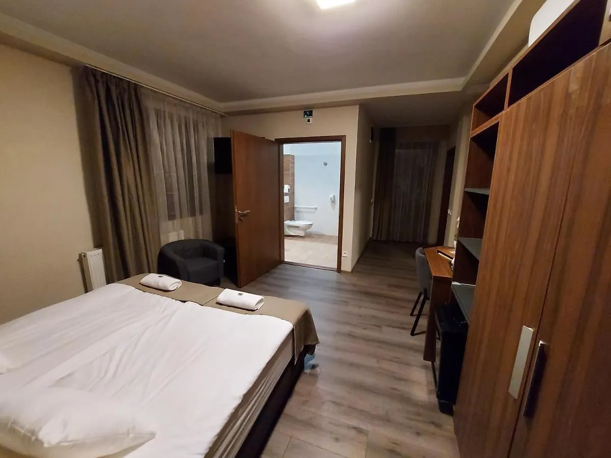 ****  Ven Diofa De Lux Panzio Bed & Breakfast Szeged Hungary