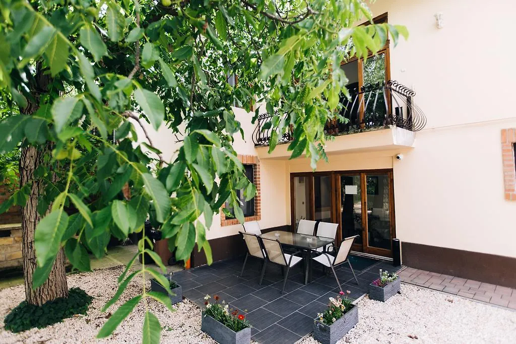 Ven Diofa De Lux Panzio Bed & Breakfast Szeged